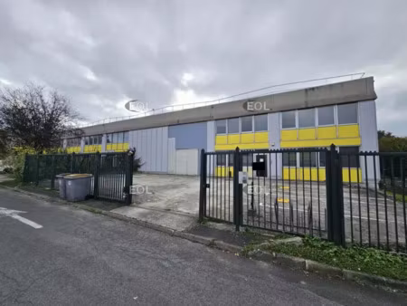 location de local d'activité de 757 m² à ivry-sur-seine (94)