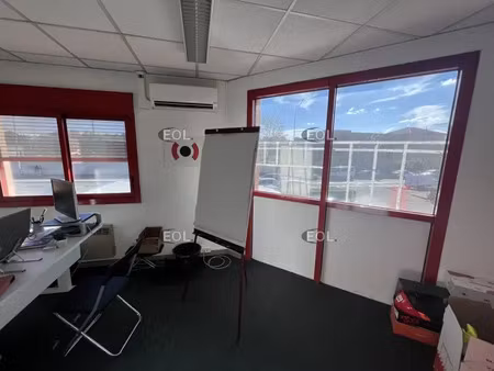 local d'activités à louer