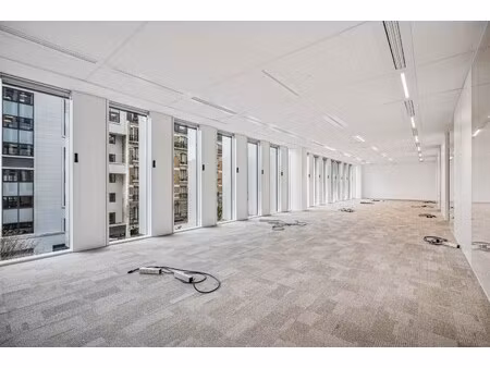 location local professionnel 340m² levallois perret 92300