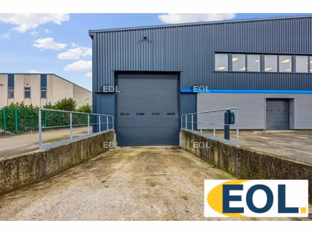 a louer - immeuble indépendant d'activité/stockage de 2 505 m²