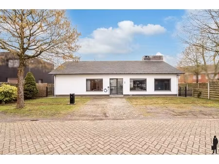 huis te koop in oud-turnhout met 3 slaapkamers