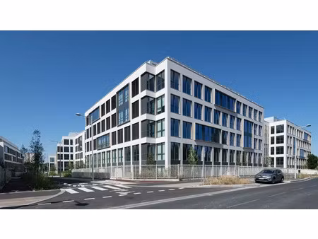 location bureaux nanterre 92000