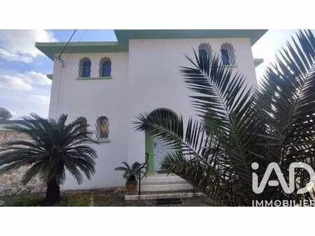 vente maison bord de mer à toulon (83000) : à vendre bord de mer / 196m² toulon