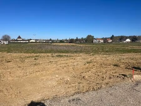 terrain à bâtir à gontaud-de-nogaret (47400)