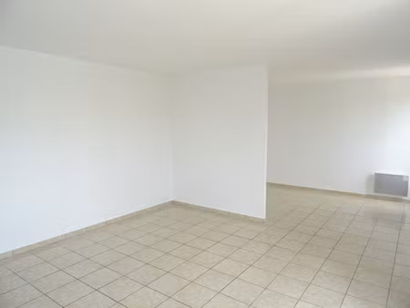 location appartement 1 pièce 37m² orleans 45000