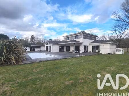 vente maison piscine à pessac (33600) : à vendre piscine / 187m² pessac