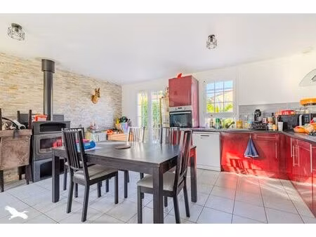 vente maison 4 pièces 80 m² branne (33420)