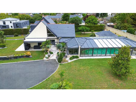 achat maison 8 pièces 255m² doue la fontaine 49700