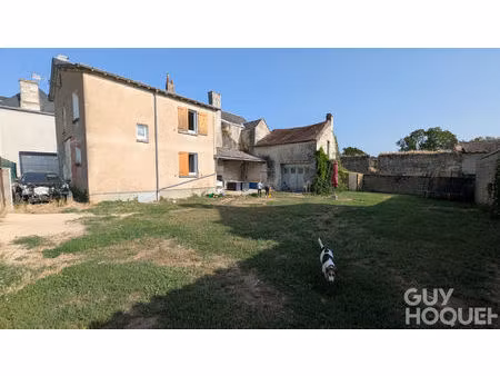 maison sossais 4 pièce(s)