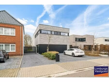 huis te koop in hasselt met 4 slaapkamers