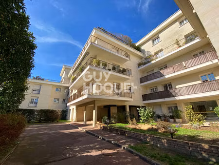 appartement 2 pièces meublé !