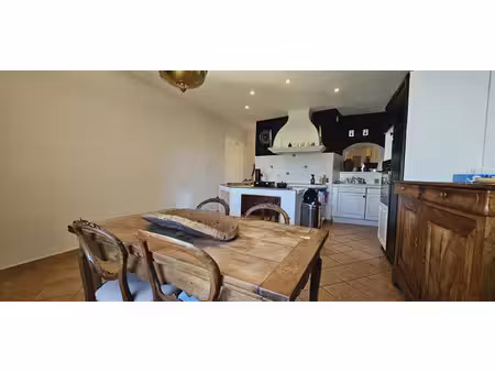 vente appartement la cadière-d'azur 83740 - - surface privée