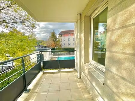 location appartement 3 pièces 63 m² à la verpillière (38290)