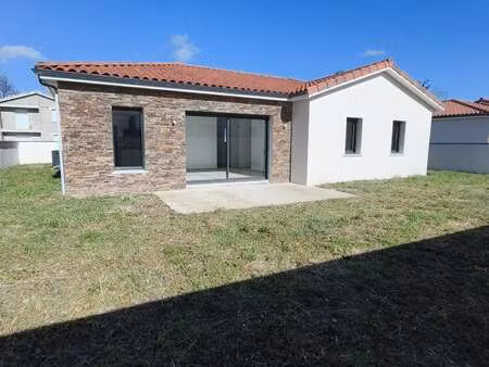 vente maison à séméac (65600) : à vendre / 97m² séméac