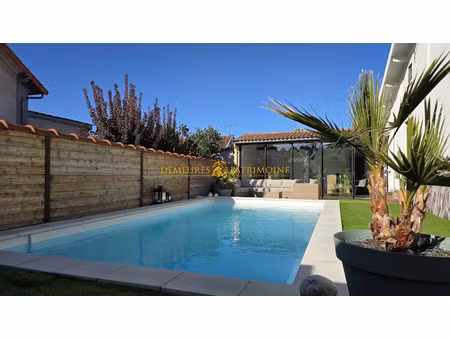 vente maison 6 pièces 247 m² à ruelle-sur-touvre (16600)  449 900 €