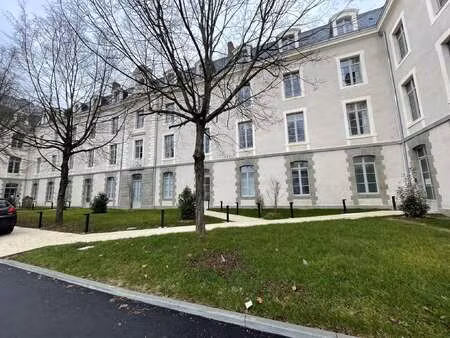 location appartement 2 pièces à laval (53000) : à louer 2 pièces / 53m² laval