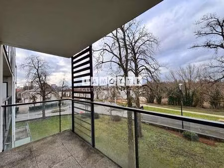 location appartement 2 pièces à saint-sébastien-sur-loire baugerie (44230) : à louer 2 piè