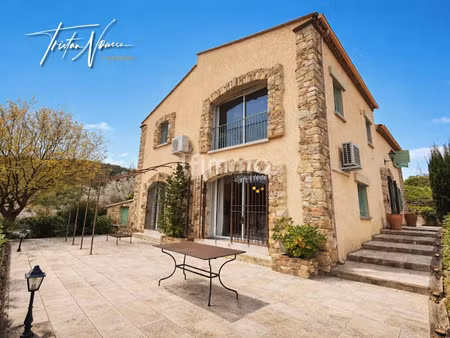 vente maison 7 pièces 260 m² à argeles-sur-mer (66700)  690 000 €