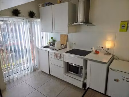 location appartement 2 pièces 30 m² à aix-en-provence (13080)