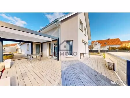 maison 7 pièces 150 m²