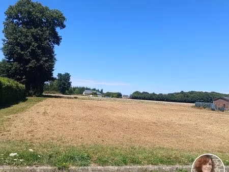 terrain 874 m² évriguet