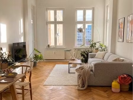 à louer – charmant 3 pièces meublé  refait à neuf