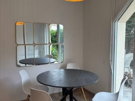 à louer – t2 lumineux avec jardin  bureau  parking – le taillan-médoc (centre)