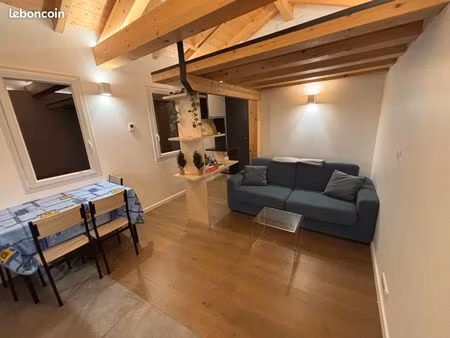 location studio meublé