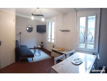 loue jolie f2 entièrement équipé donnant sur jardin