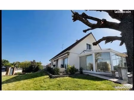 location maison 6 pièces - 140m2 - varois et chaignot