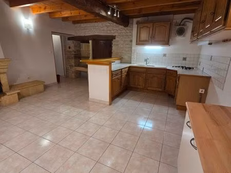 maison a louer a la vergne