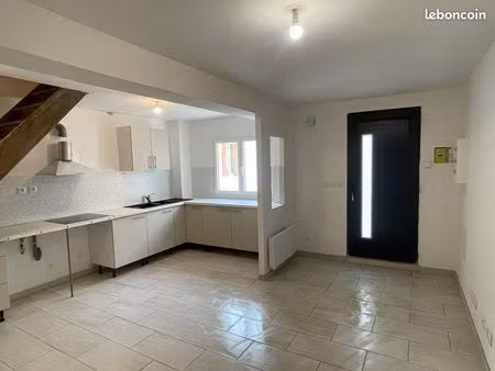 maison t3st denis de pile