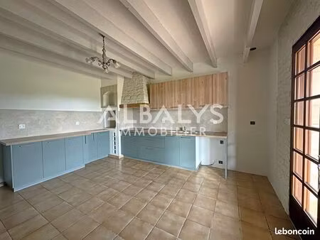 maison 4 pièces 121 m²