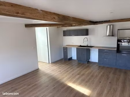 appartement proche du neubourg refait à neuf