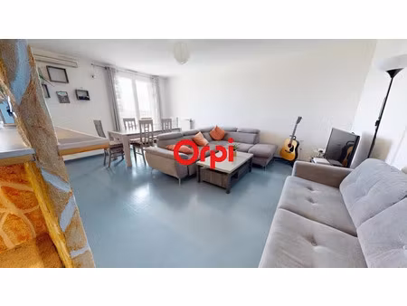 vente appartement 5 pièces 90 m² à vaulx-en-velin (69120)  160 000 €
