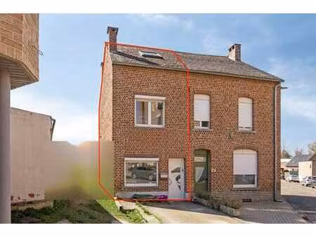 maison confortable avec 3 chambres et jardin à vendre à tien