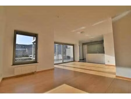luxueux duplex situé à tervuren