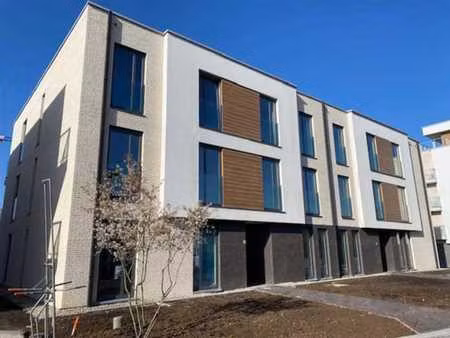 villa-appartements à louer à wezembeek-oppem