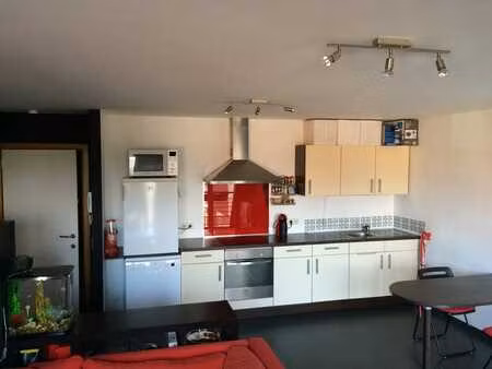 appartement - une chambre - proximité de la gare