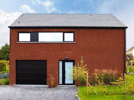 a vendre  maison neuve 4 chambres