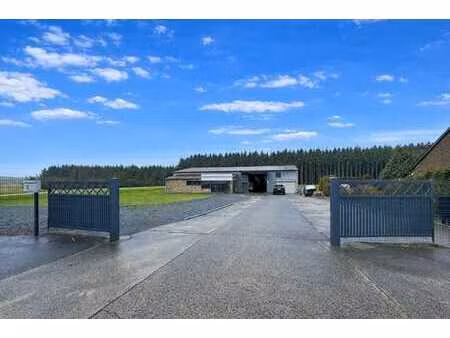 immeuble mixte de plus de 700 m²