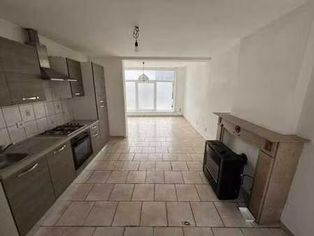 immeuble composé de deux appartements