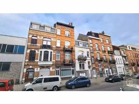 immeuble de rapport 4 unités  entièrement loué