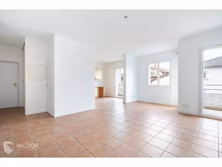 vente appartement 4 pièces 83 m² charentay (69220)