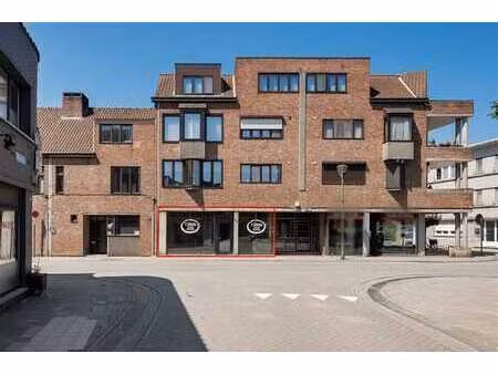 commerce - rez-de-chausée