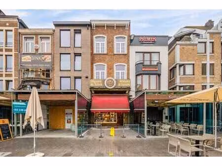 authentiek handelspand in het centrum.