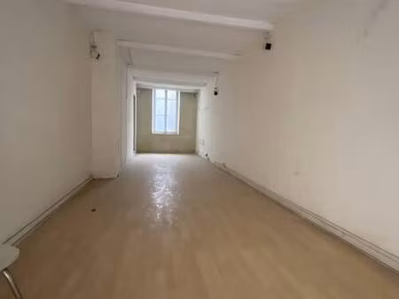 local commercial à louer