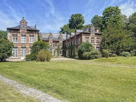 wezembeek - splendide aile de château rustique - 6 chambres