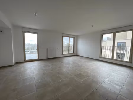 vente appartement 4 pièces 90 m² à rillieux-la-pape (69140)  330 000 €