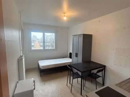 studio meublé à louer